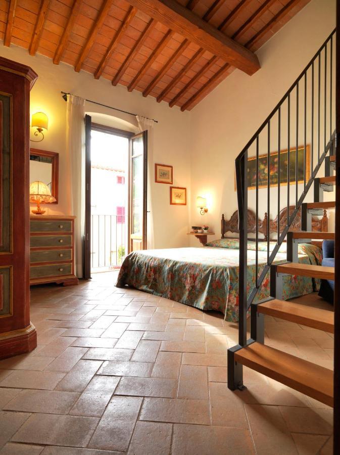 Appartamenti Agriturismo La Canonica Certaldo Buitenkant foto