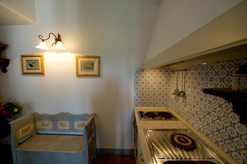 Appartamenti Agriturismo La Canonica Certaldo Buitenkant foto