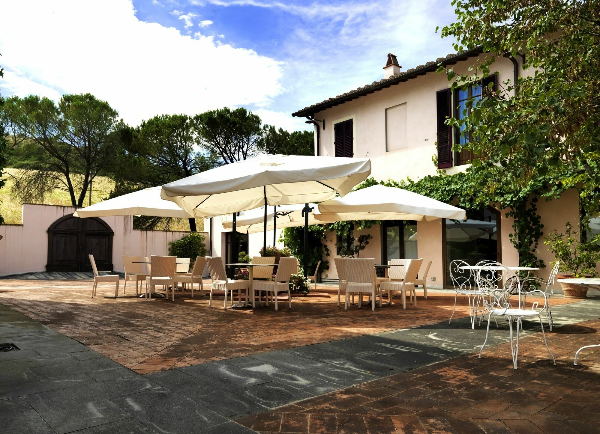 Appartamenti Agriturismo La Canonica Certaldo Buitenkant foto