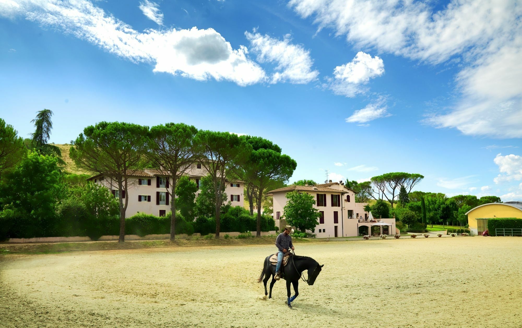 Appartamenti Agriturismo La Canonica Certaldo Buitenkant foto